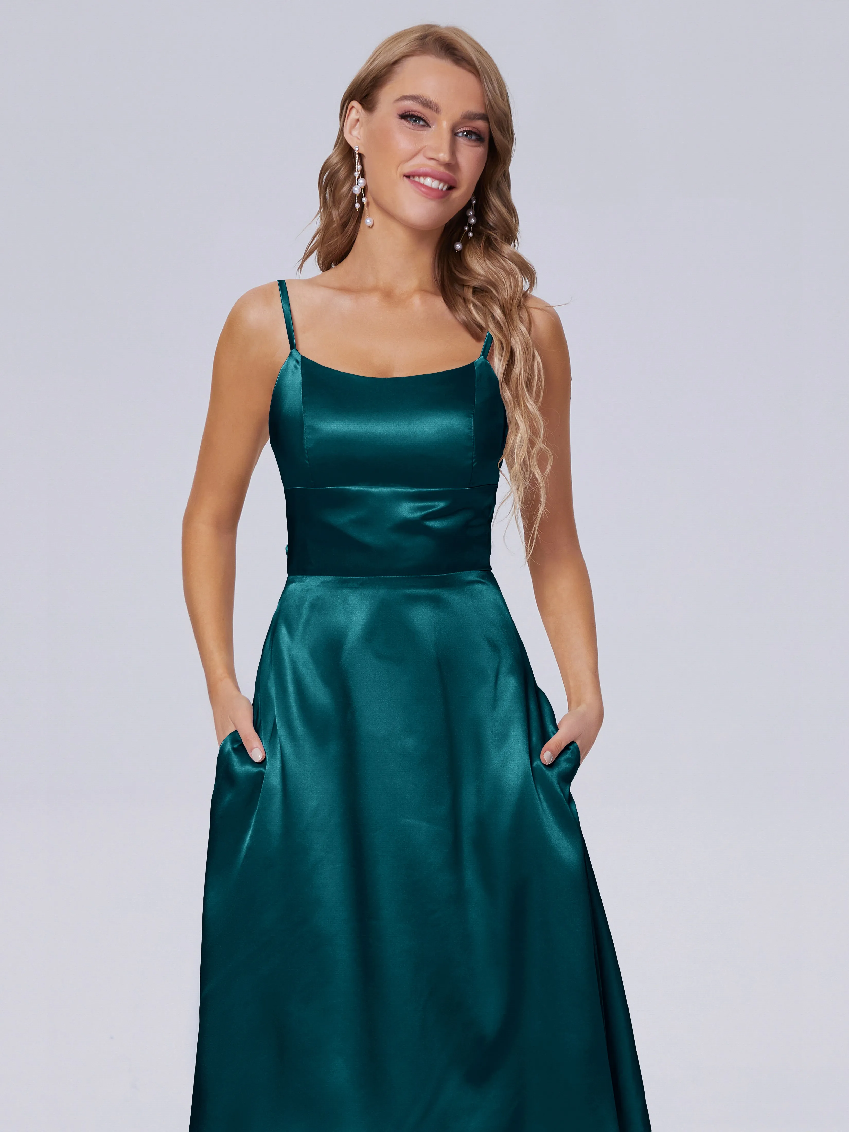 Rowan Knee-length Scoop Bowknot Soft Satin Bridesmaid Dresses