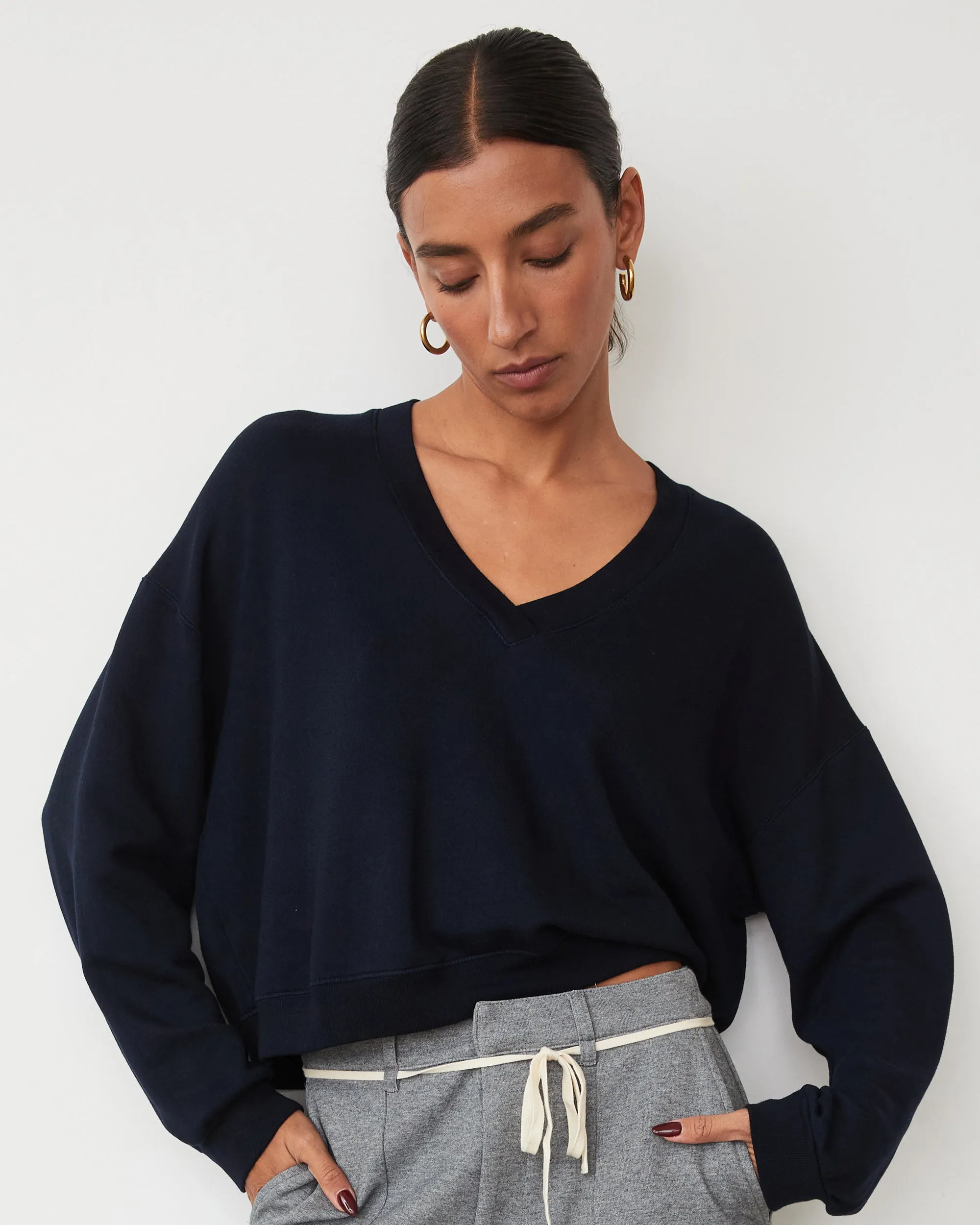 Softfleece Crop V Neck Sweatshirt