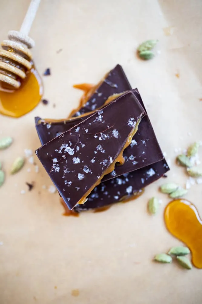 Wildwood Chocolate Cardamom & Honey Caramel with Sea Salt Bar