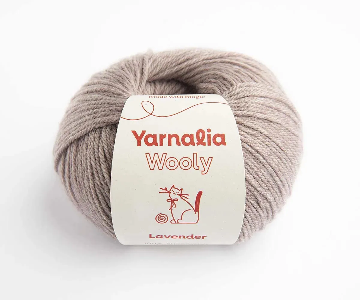 Yarnalia Wolly 100% Superwash Merino Wool