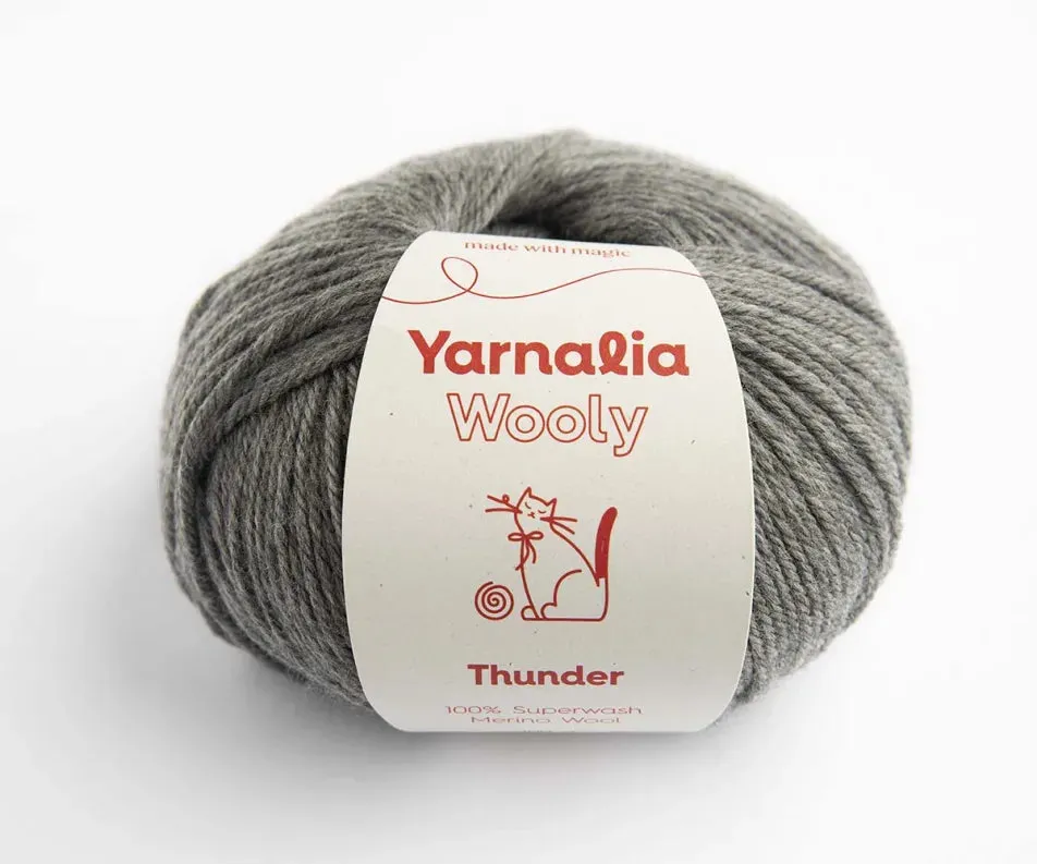 Yarnalia Wolly 100% Superwash Merino Wool